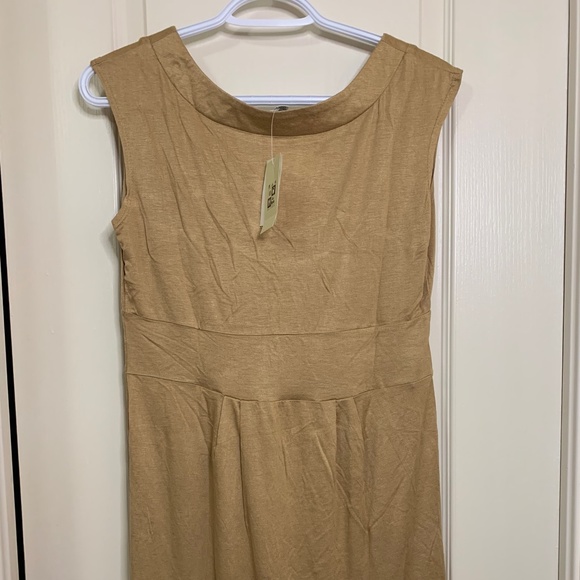 Tan pocket dress - Picture 4 of 6